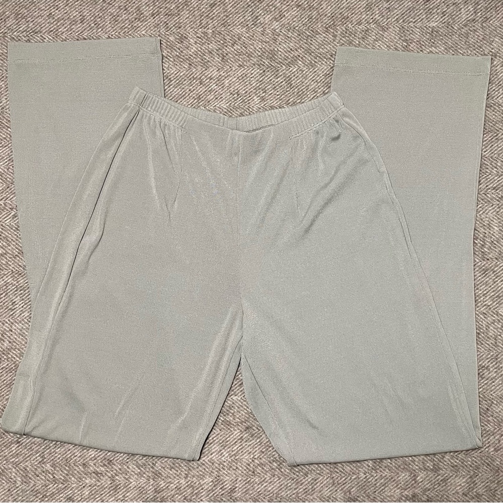 Chicos EasyWear Traveler’s Sage Green Pants Sz 0 or XS/S